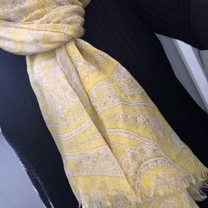 ☀️J Crew Citron Paisley Fringe Scarf- Large
